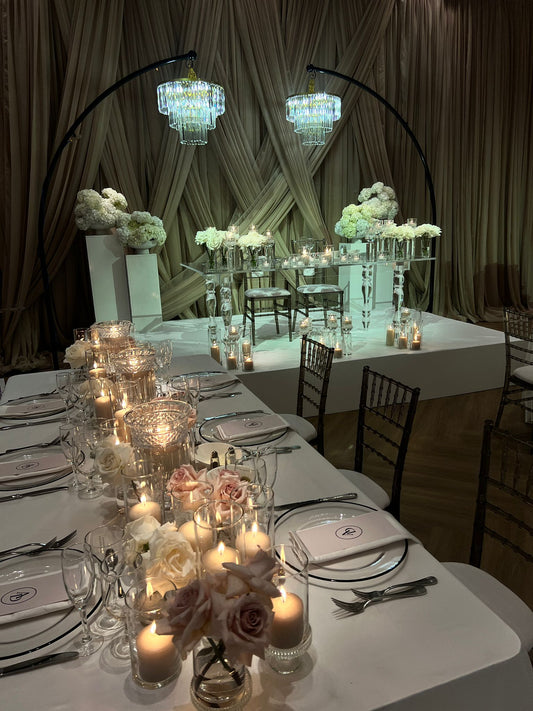 Acrylic sweet heart table