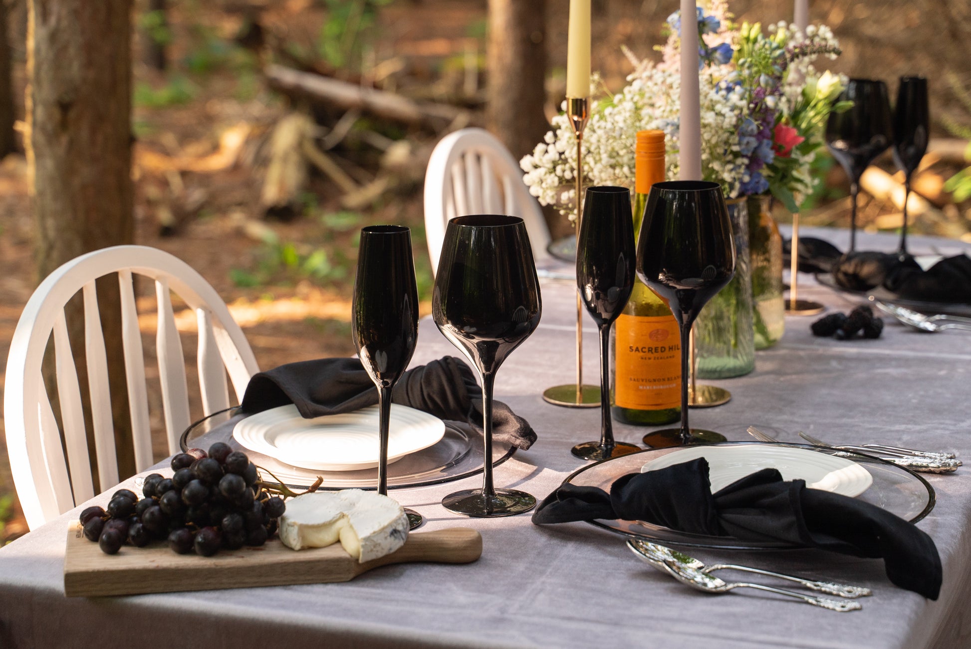 black velvet napkin rent in Vaughan for luxury wedding 