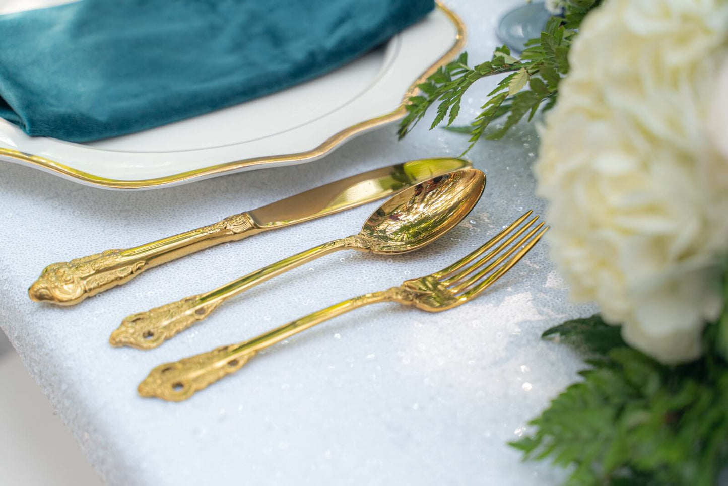 Gold cutlery set rent in Toronto for your special event