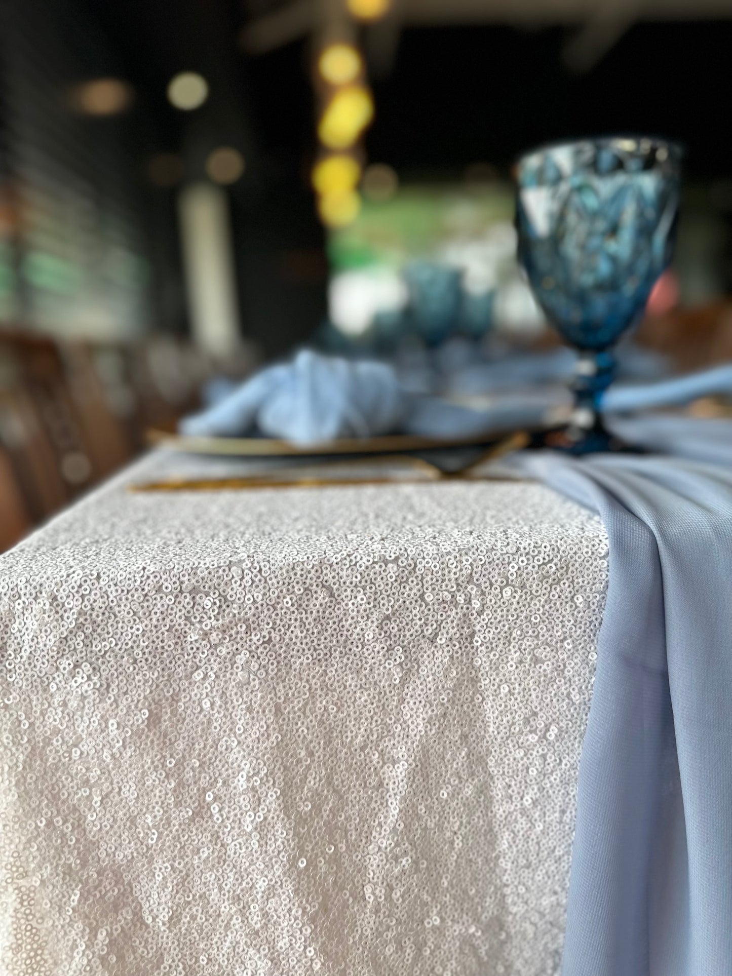 Sequin white table cloth rent in Mississauga for luxury special event