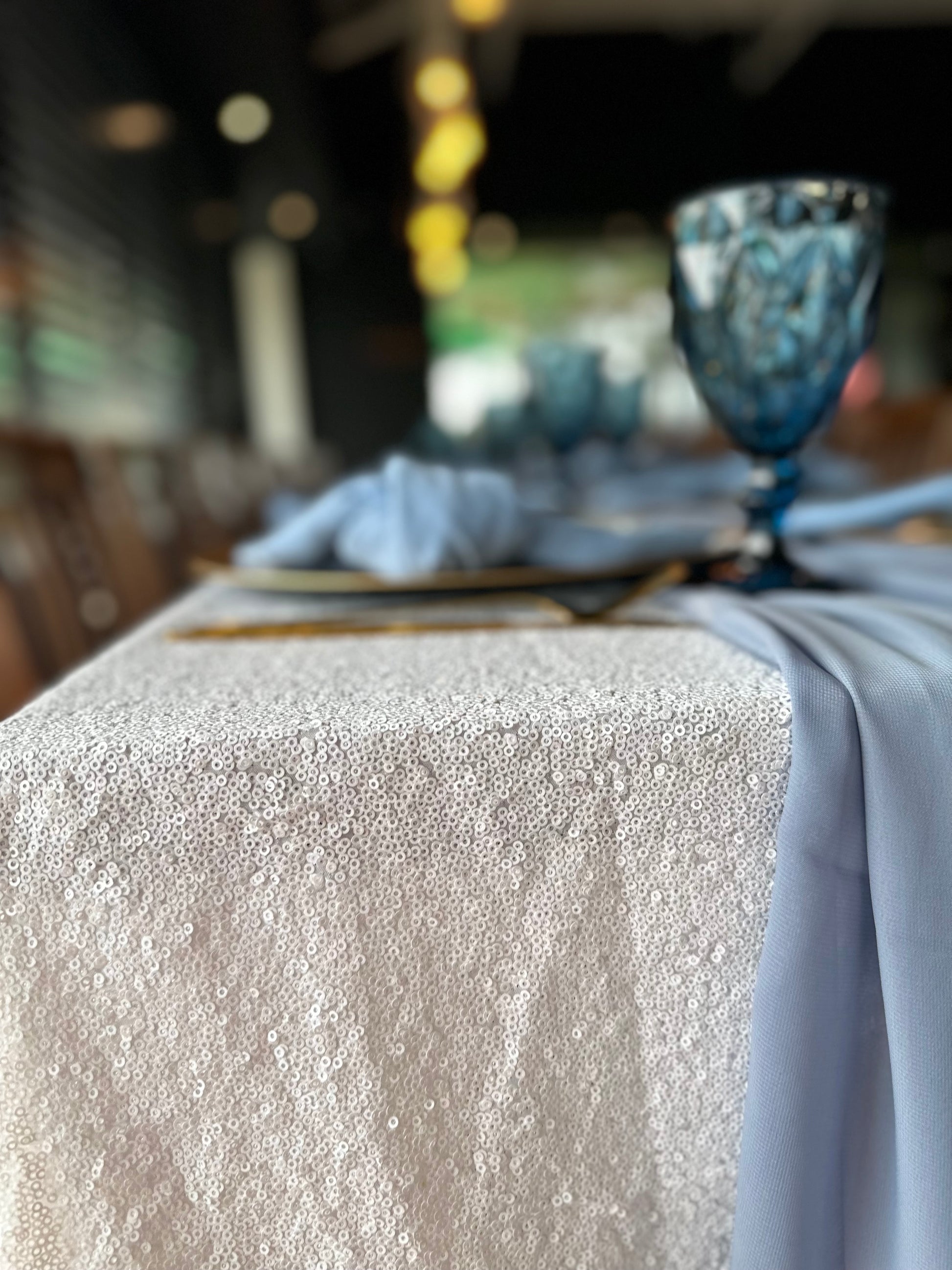 Sequin white table cloth rent in Mississauga for luxury special event