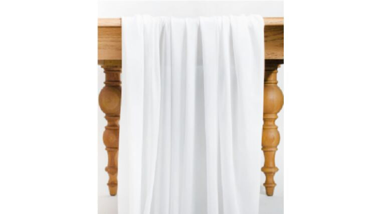 White chiffon table runner rent in Vaughan for any special event 
